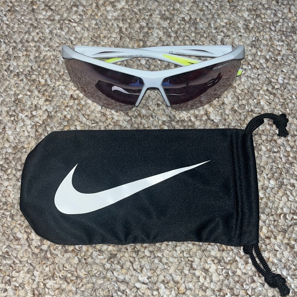 Nike Tailwaind R running sunglasses